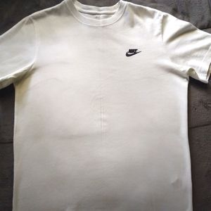 Mens Nike Tee